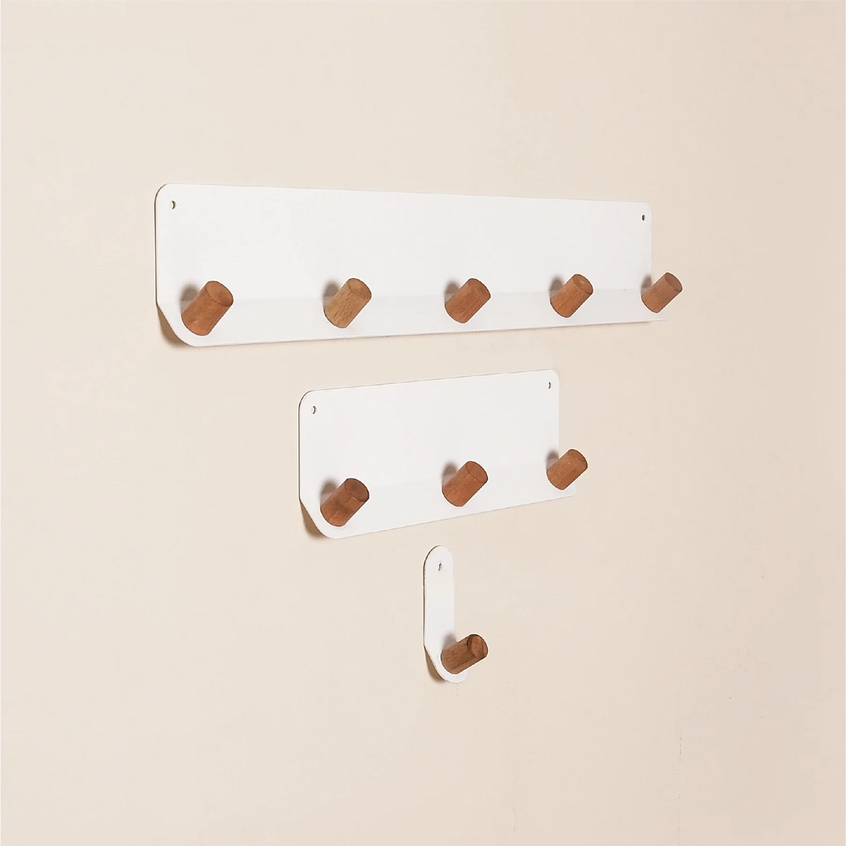 LUG HANGER | Wooden Hooked Hanger