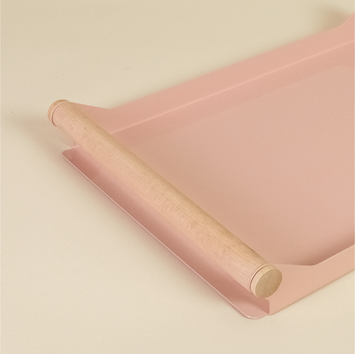 TWIST TRAY