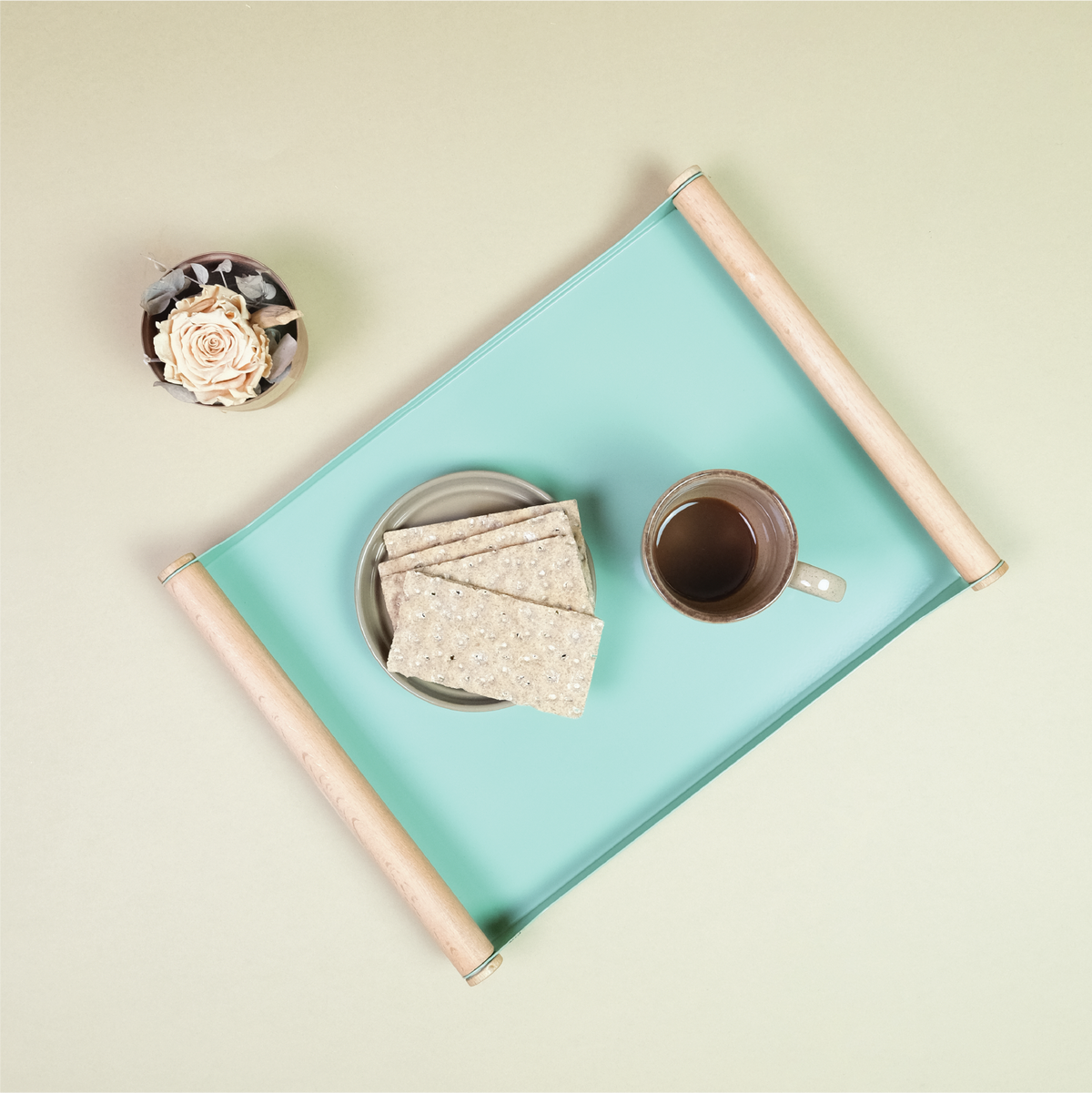 TWIST TRAY